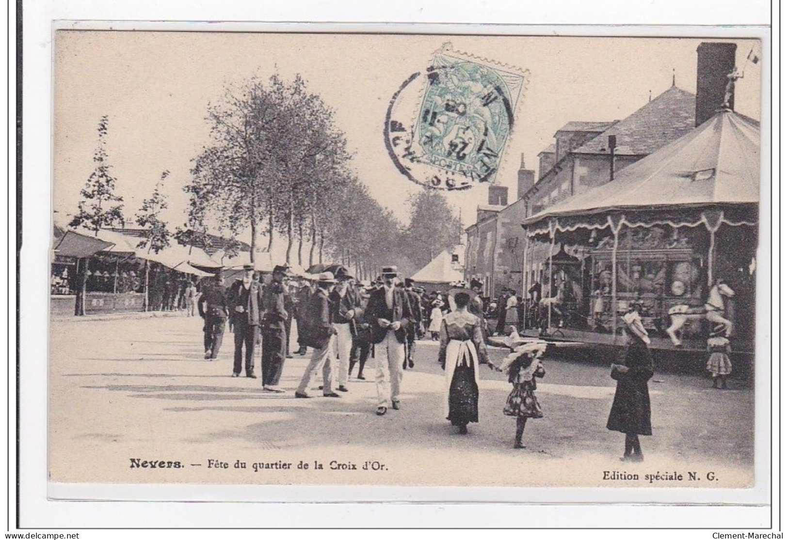 NEVERS : Fete Du Quartier De La Croix-d'or (manege) - Tres Bon Etat - Nevers