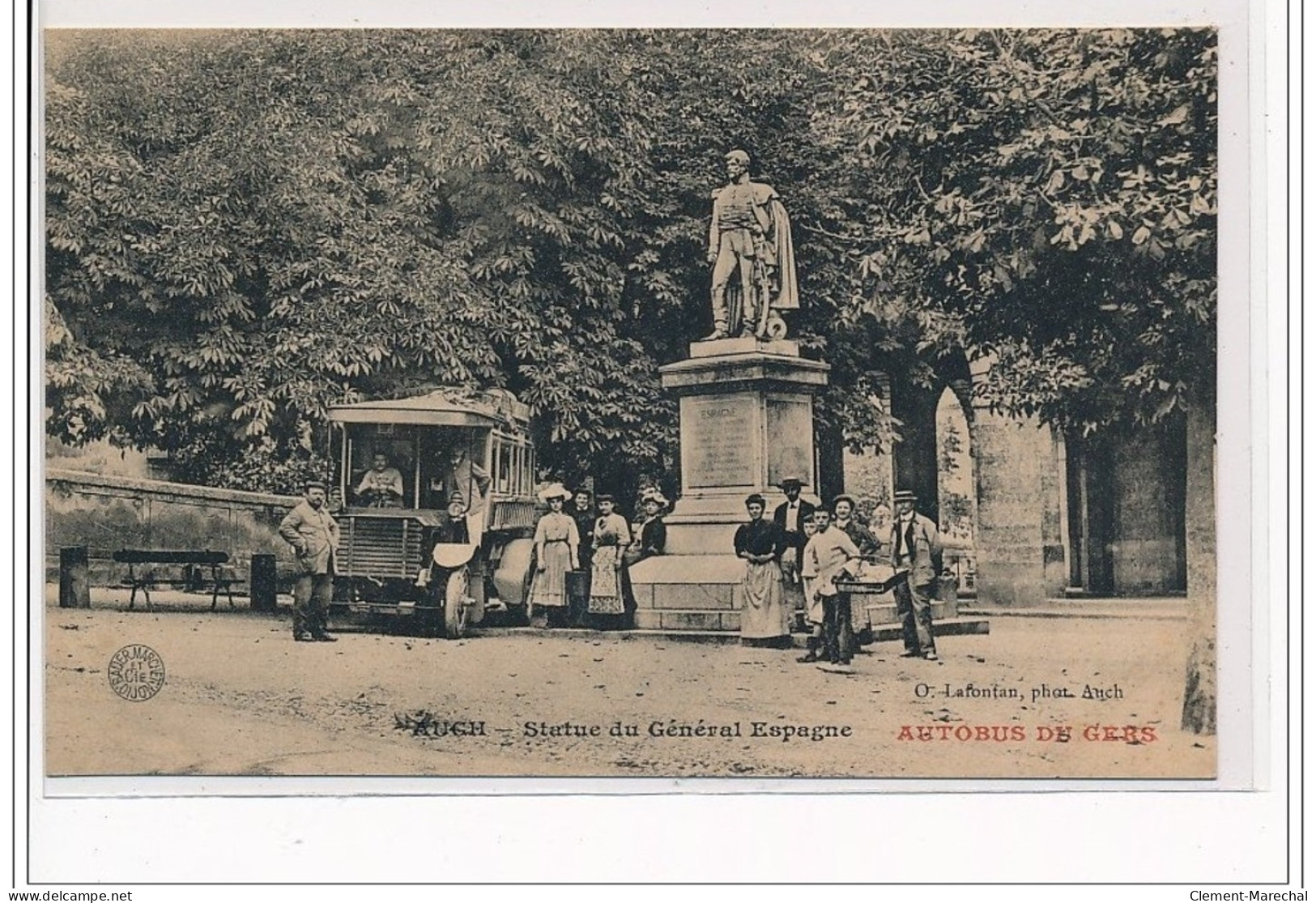AUCH : Statue Du Général Espagne - Très Bon état - Auch