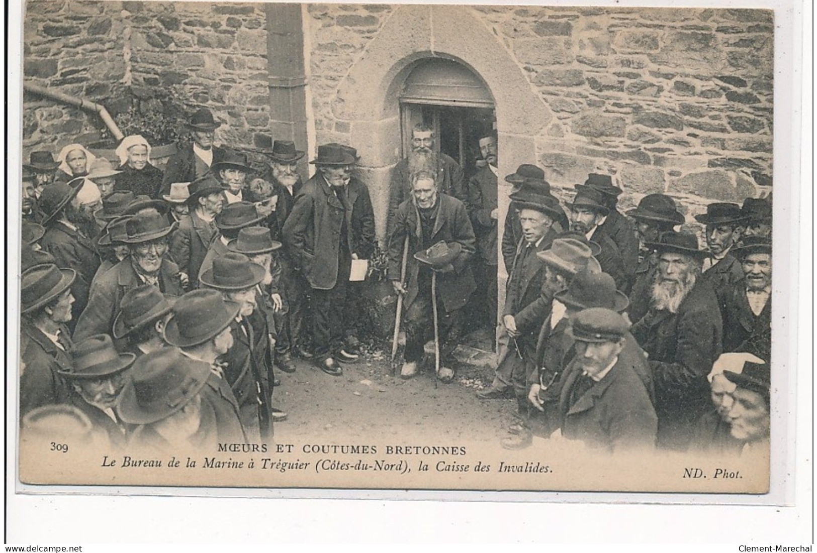 TREGUIER - Le Bureau De La Marine à Tréguier - La Caisse Des Invalides - CMCB - Très Bon état - Tréguier