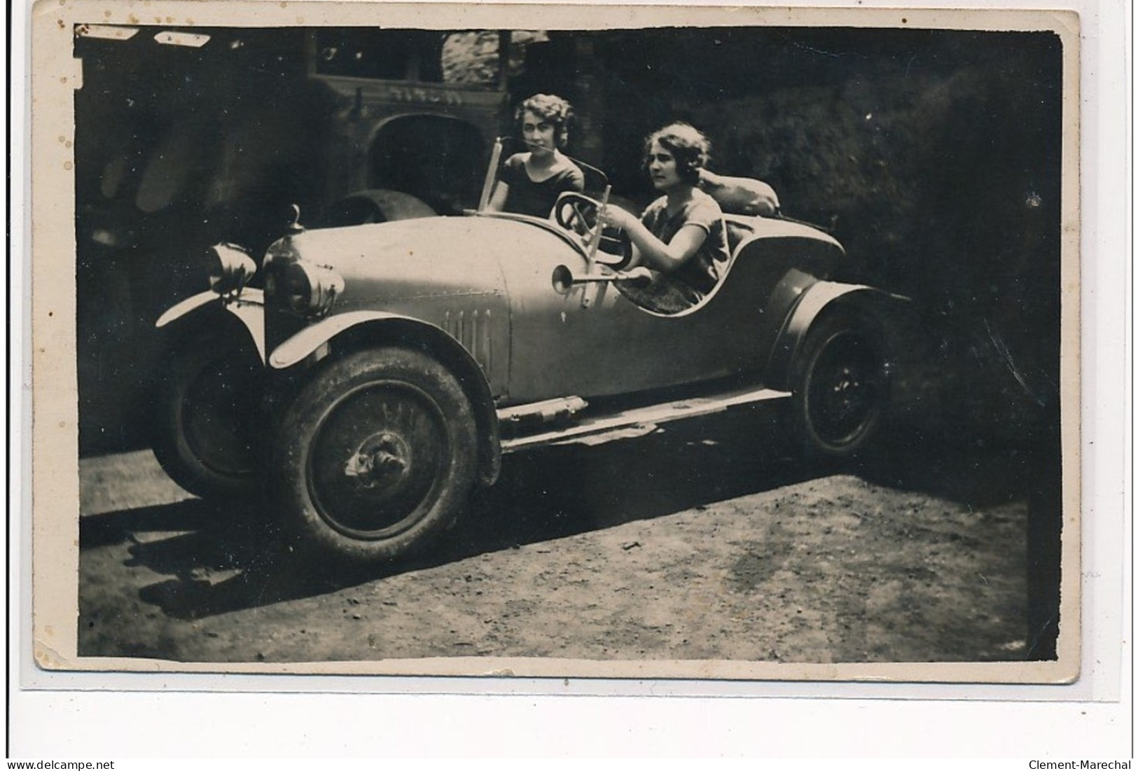 MARSEILLE - CARTE PHOTO - Automobile - Deux Jeunes Femmes En Automobile 1929 - Très Bon état - Non Classés