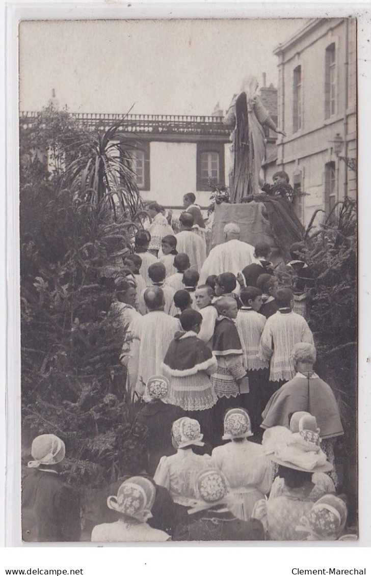 CONCARNEAU : Carte Photo D'une Procession Vers 1910 (photo Charles) - Très Bon état - Concarneau