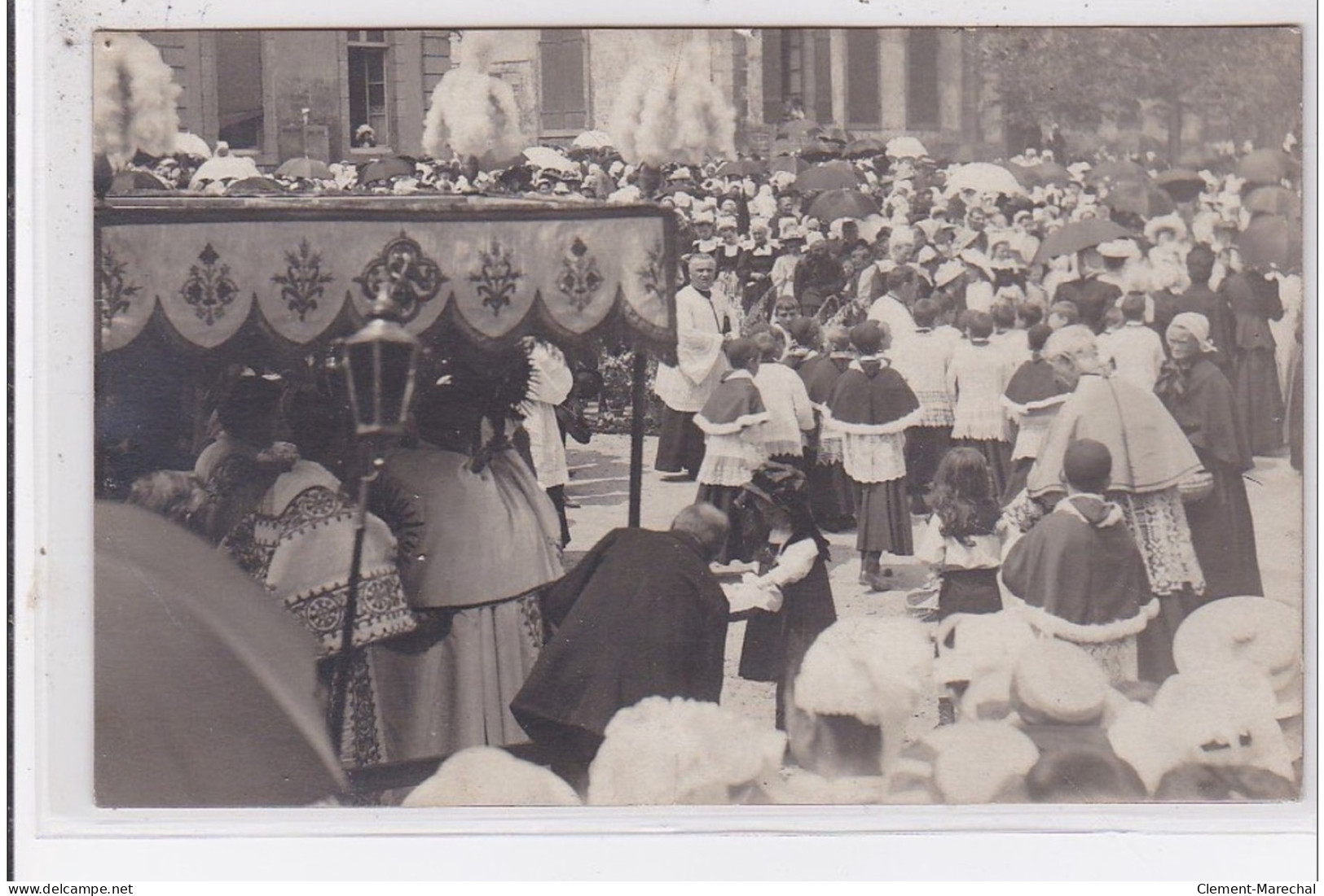 CONCARNEAU : Carte Photo D'une Procession Vers 1910 (photo Charles) - Très Bon état - Concarneau