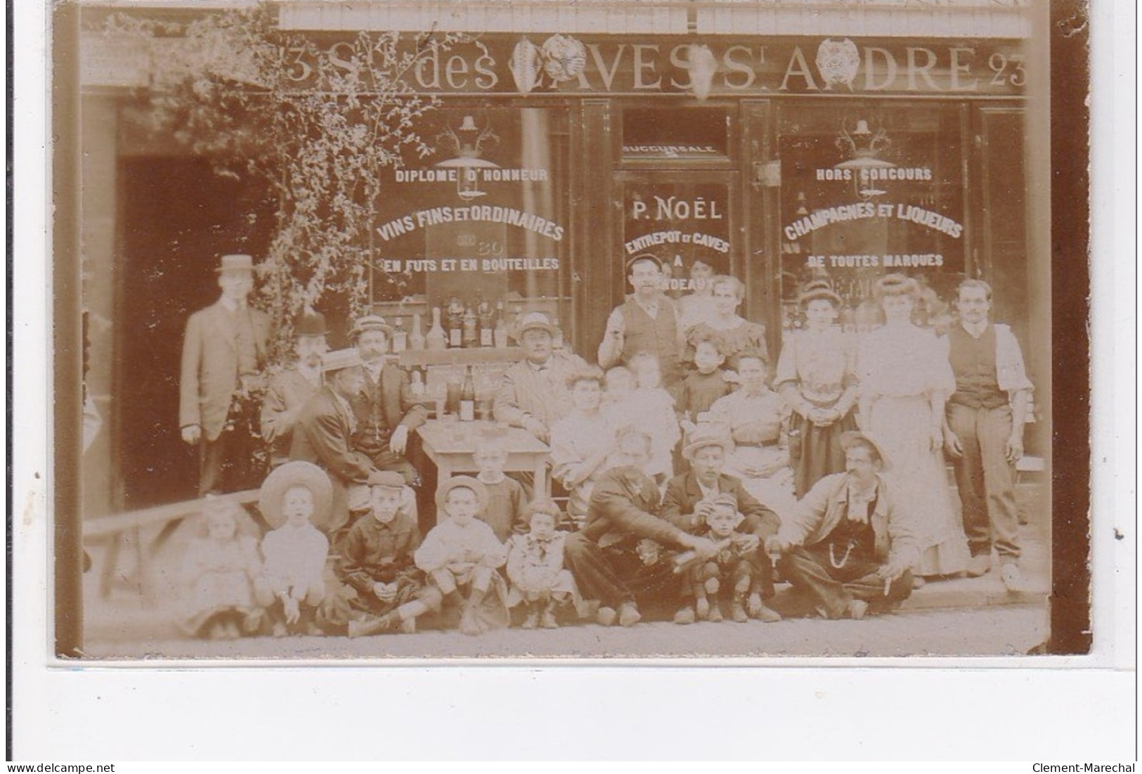 MONTREUIL : Carte Photo Du Magasin NOEL (marchand De Vins - Caves André) - Très Bon état - Montreuil