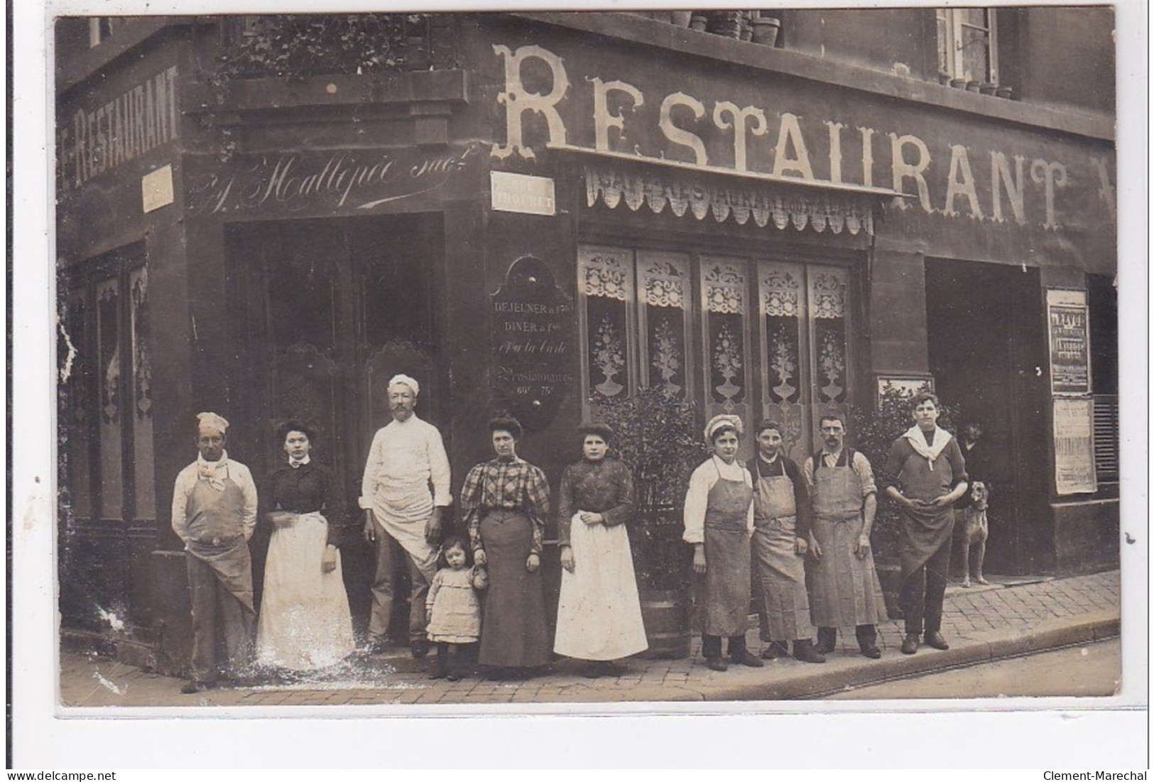 ROUEN : Carte Photo Du Restaurant Hallepee -angle Rue Thouret Et Rue Aux Juifs - Bon état (légère Adhérence Au Recto) - Rouen