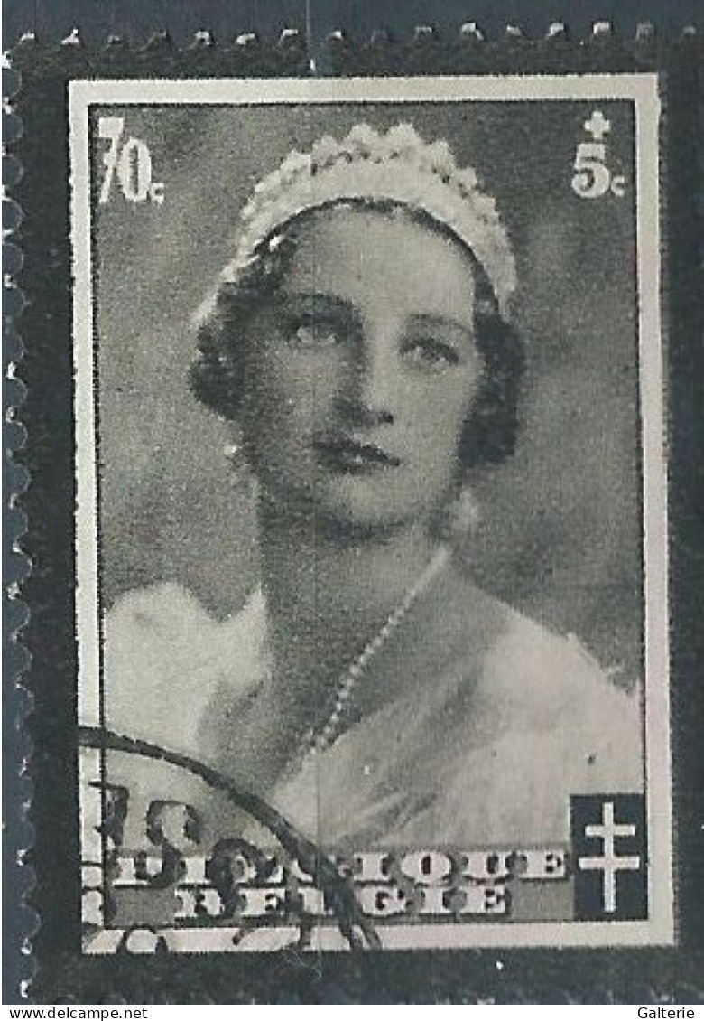 BELGIQUE - Obl-1935 - YT N° 415- Reine Astrid - Usati