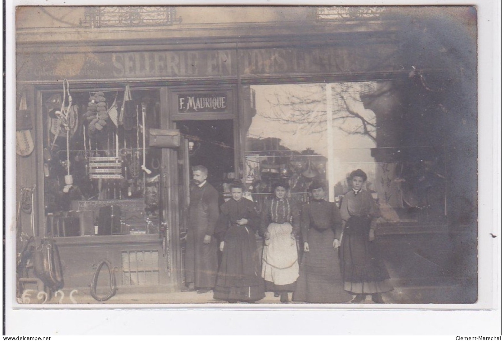 FONTENAY AUX ROSES : Carte Photo De La Sellerie Maurique - Très Bon état - Fontenay Aux Roses