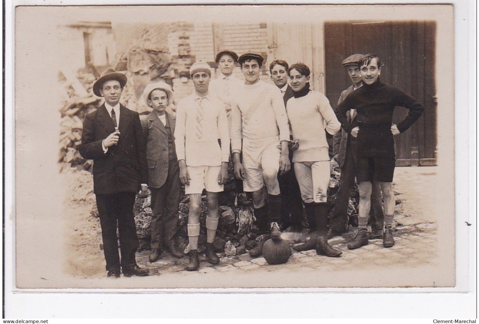 FONTENAY AUX ROSES : Carte Photo De L'équipe De Football (Jeanne D'Arc Sportive Fontenaysienne) En 1913 - Très Bon état - Fontenay Aux Roses