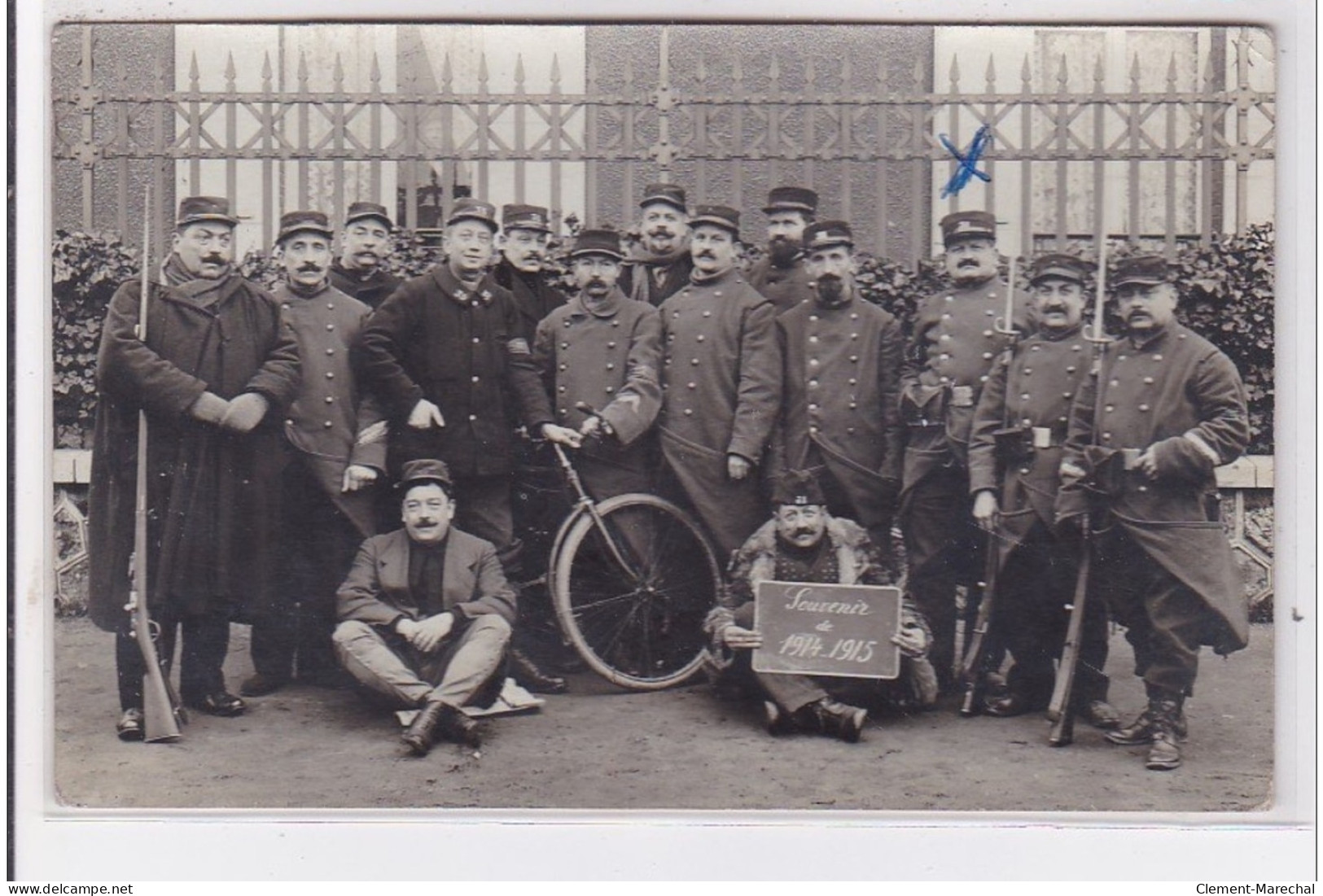 MAISONS ALFORT : Carte Photo De Militaires Pendant La Guerre 14-18 - Très Bon état - Maisons Alfort