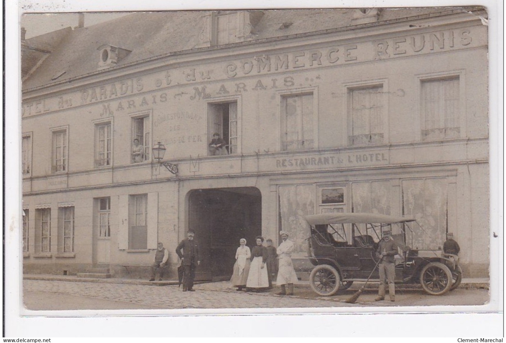 BRETEUIL : Carte Photo De L'hôtel Du Paradis Et Du Commerce (Marais) - Bon état (un Petit Pli D'angle) - Breteuil