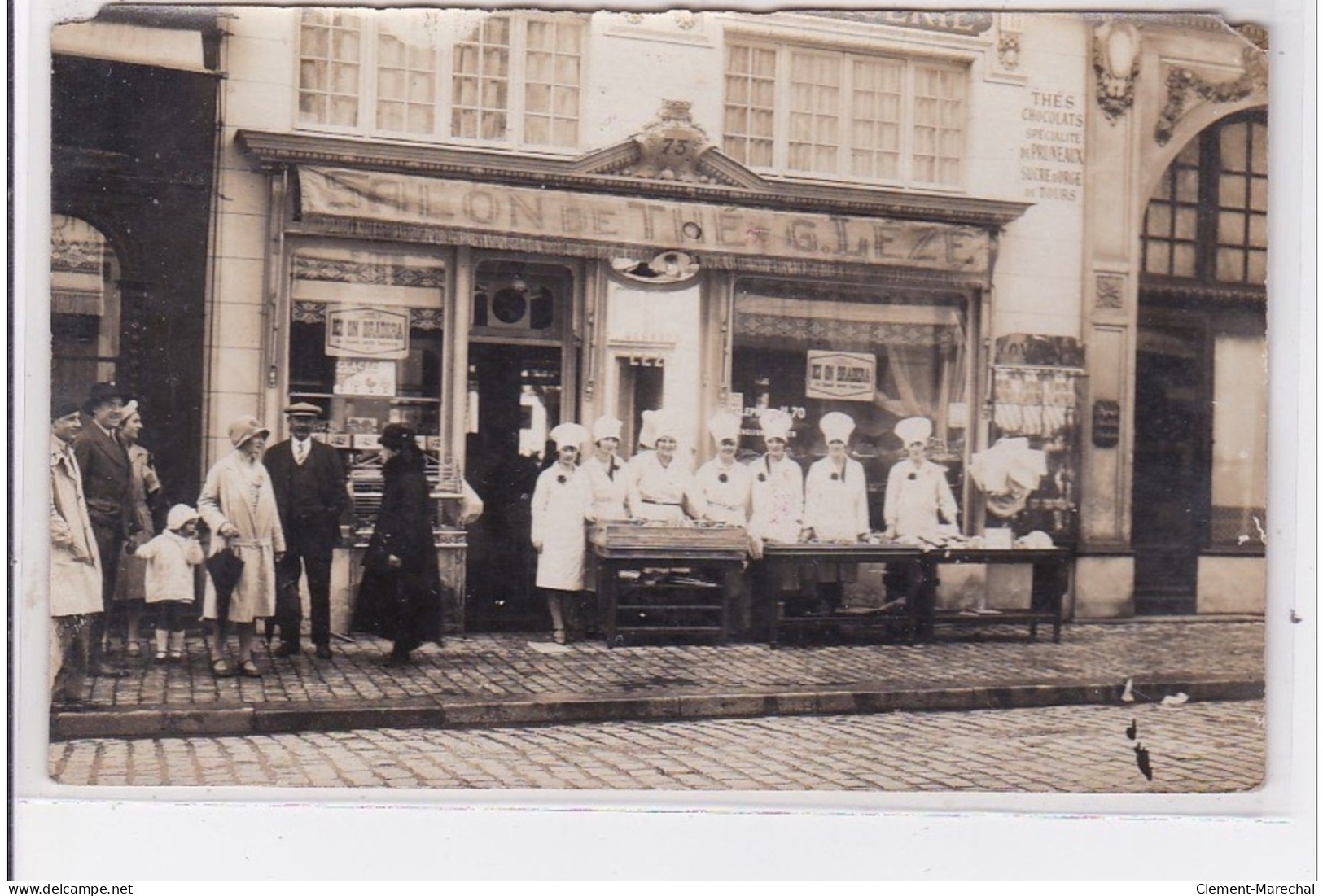 TOURS : Carte Photo Du Salon De Thé LEZE -  état (2 Coins Manquant) - Tours