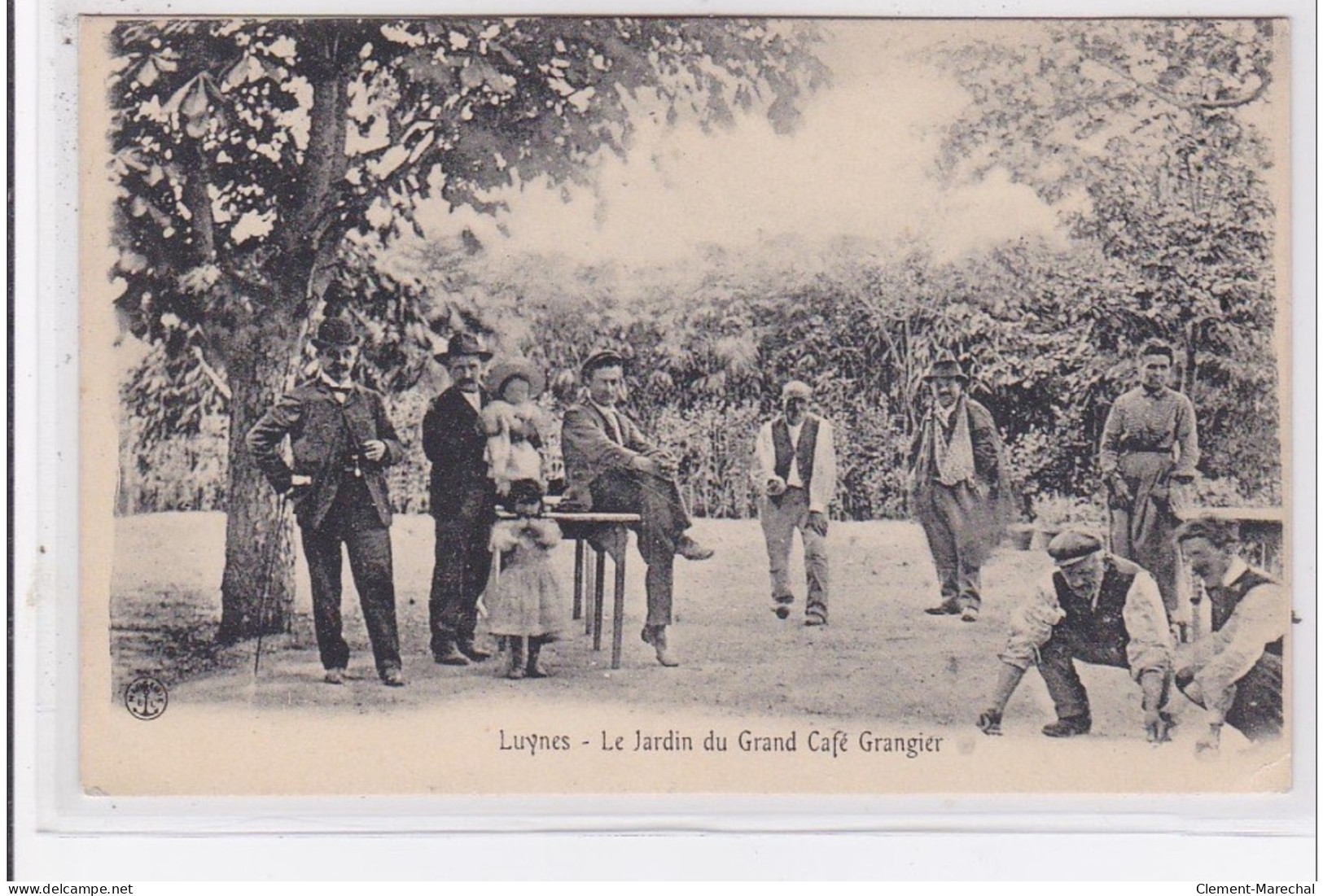 LUYNES : Les Joueurs De Boules Au Grand Café Grangier - Bon état (un Petit Pli D'angle) - Luynes