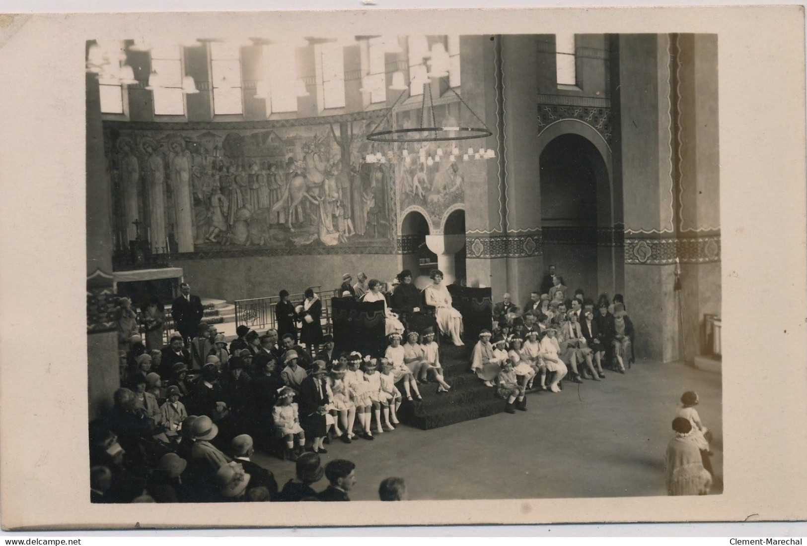 NANTERRE : Rosière, Intérieur De L'Eglise - Très Bon état - Nanterre