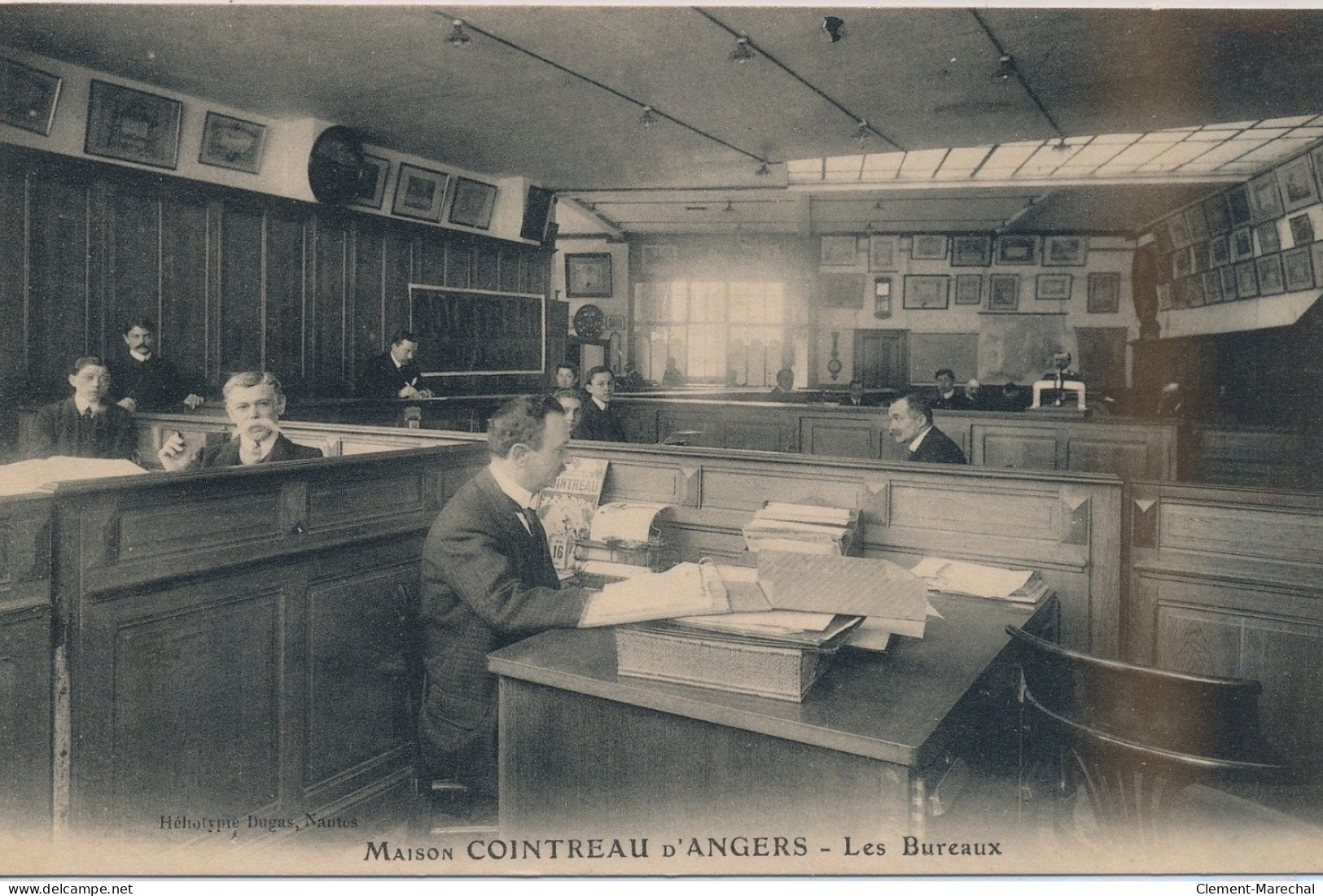 ANGERS : Maison COINTREAU, Les Bureaux - Très Bon état - Angers