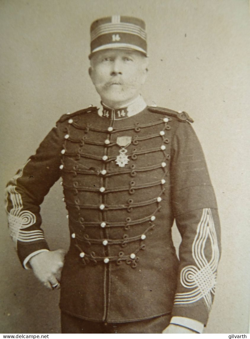 Photo CDV Laporte à Mourmelon Le Grand, Baron Conrad Philippe Portalis, Militaire Cdt 14e Dragons CA 1890 - L679A - Anciennes (Av. 1900)