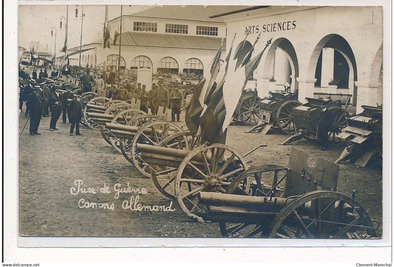 LYON : Exposition Militaires, Arts Sciences, Prise De Guerre, Canons Allemand - Tres Bon Etat - Autres & Non Classés