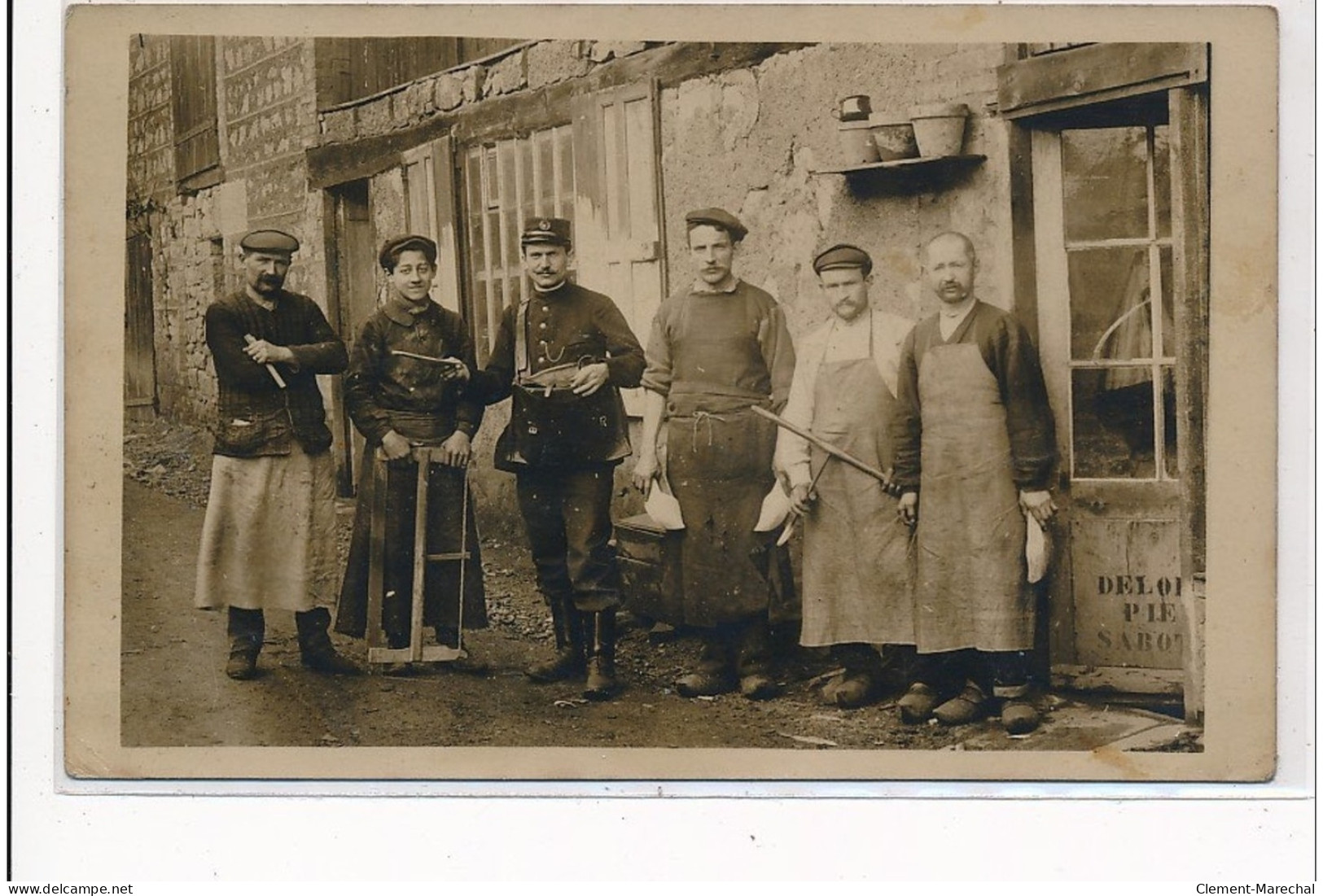 La Talaudière : Sabotier Delorme Jean, Aux Roches De Soleymieux, Facteur - Tres Bon Etat - Autres & Non Classés