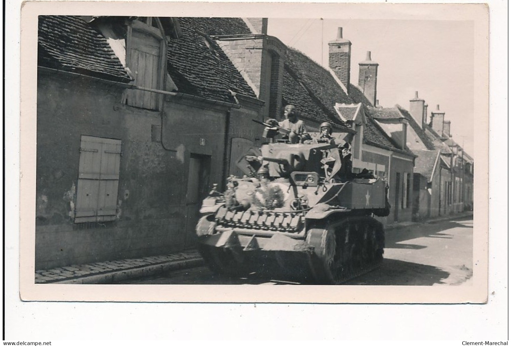 CHATILLON COLIGNY : Entrée Des Soldats Americains (route De Montargis) 5 CPA - Tres Bon Etat - Chatillon Coligny