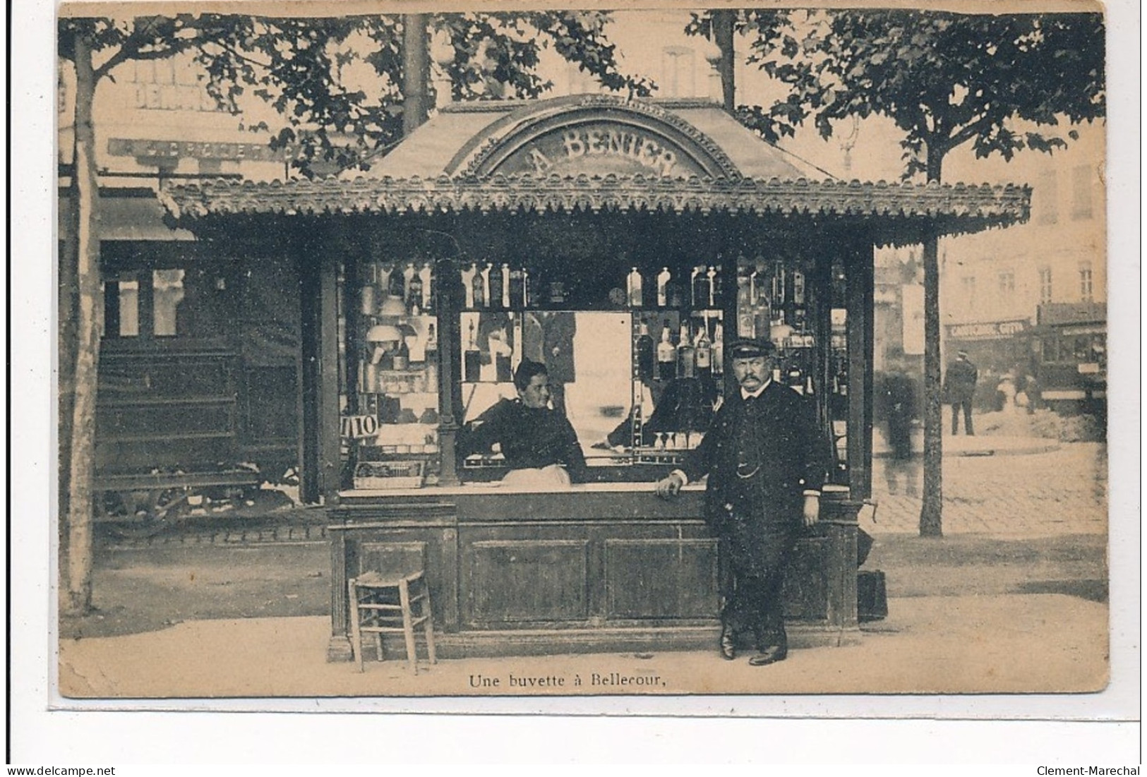 BELLECOUR : Une Buvette à Bellecour Autographe Benier - Etat - Otros & Sin Clasificación