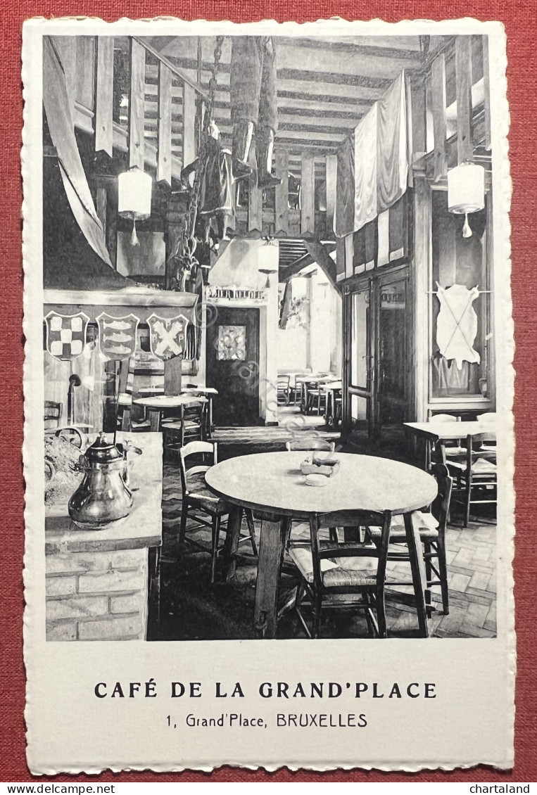 Cartolina - Bruxelles - Grand Place - Café De La Grand'Place - 1930 Ca. - Non Classés