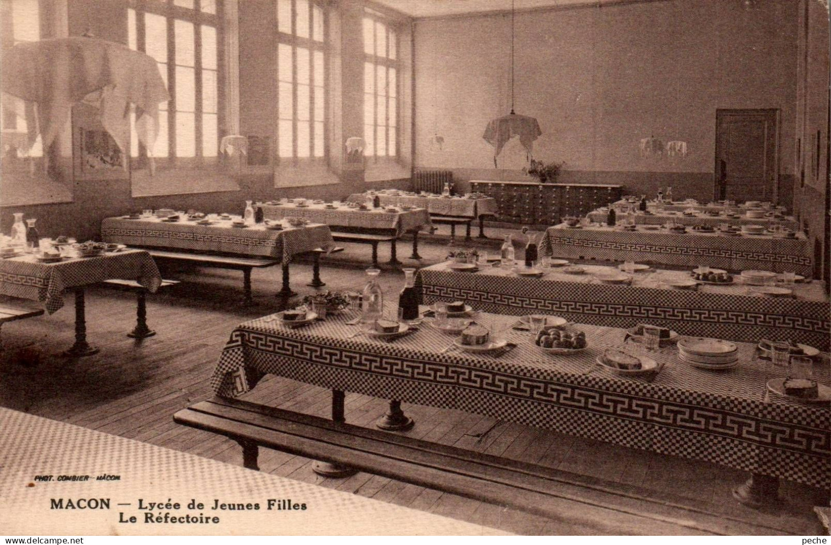 N°1108 W -cpa Macon -lycée De Jeunes Filles -le Réfectoire- - Macon