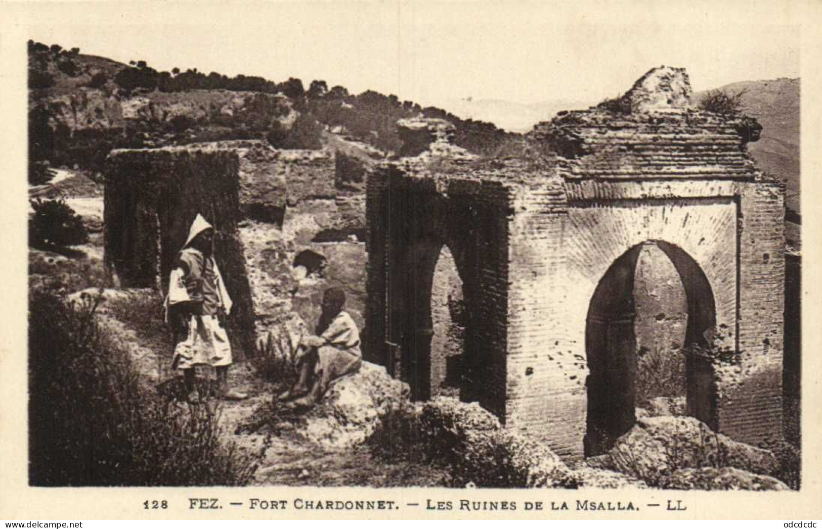 FEZ  Fort Chardonnet Les Ruines De La Msalla Animée  RV - Fez (Fès)