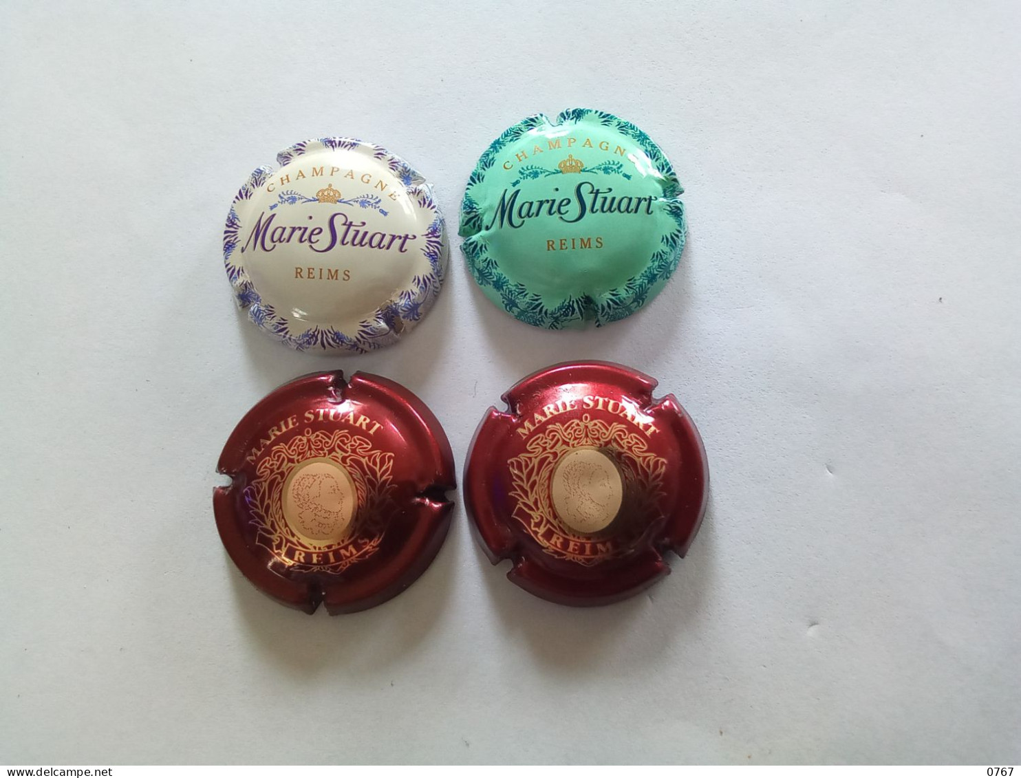 Lot De 4 Capsules Muselets Champagne Marie Stuart Différentes  ( Bazarcollect28 ) - Marie Stuart