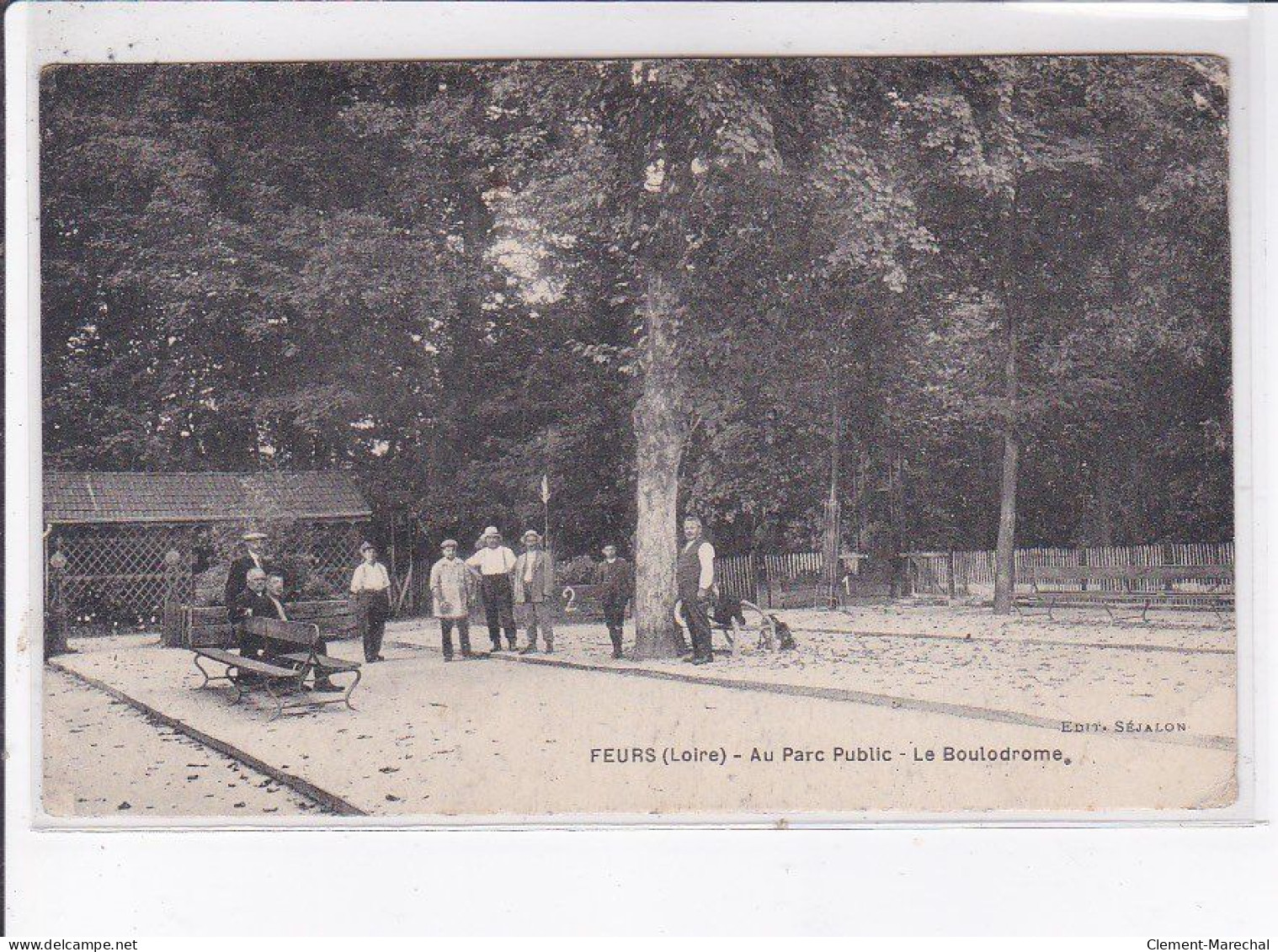 FUERS: Au Parc Public, Le Boulodrome - Très Bon état - Feurs