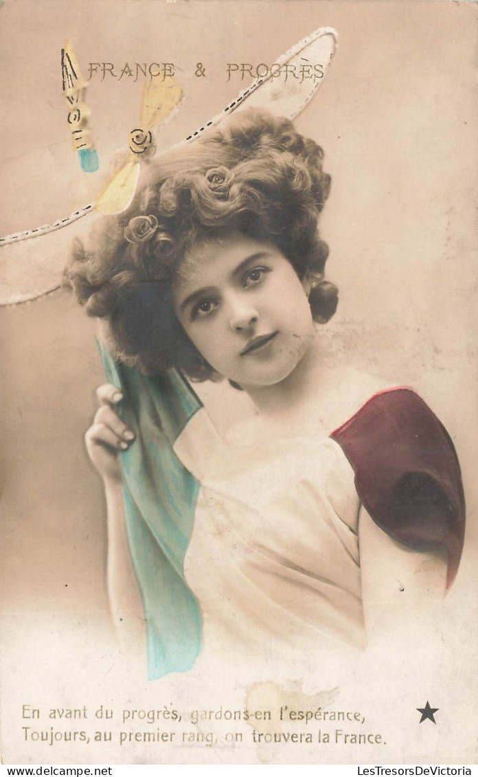 FANTAISIES - Femmes - Femme - France & Progrès - Drapeau - Colorisé - Carte Postale Ancienne - Femmes