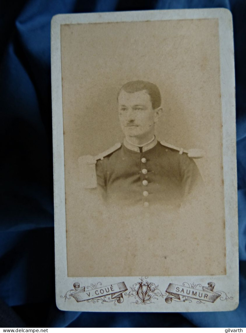 Photo CDV Coué à Saumur Portrait Militaire S/Lieutenant  Ecole Cavalerie  CA 1880  - L679A - Old (before 1900)