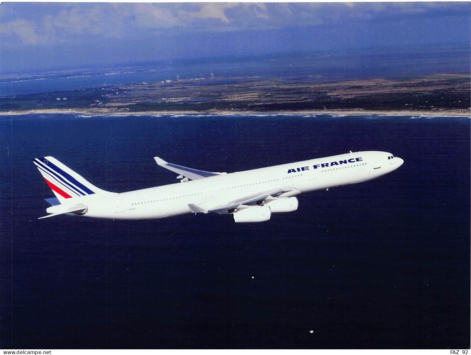 Airbus A340-300 In Groupe Air France Colours - +/- 180 X 130 Mm. - Photo Presse Originale - Aviation