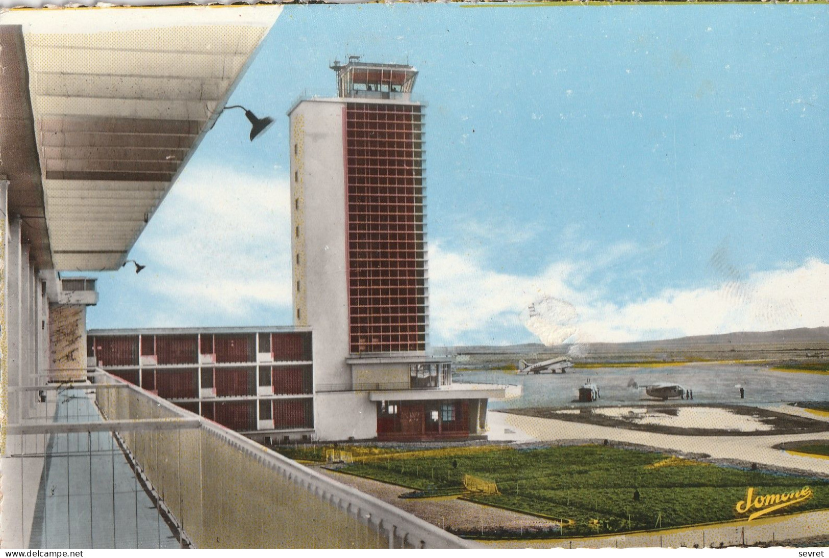 ALGER  -  L'Aérgare De Maison Blanche  -  L'aire D'attérissage Et La Tour De Contrôle   CPSM 9x14 - Algiers