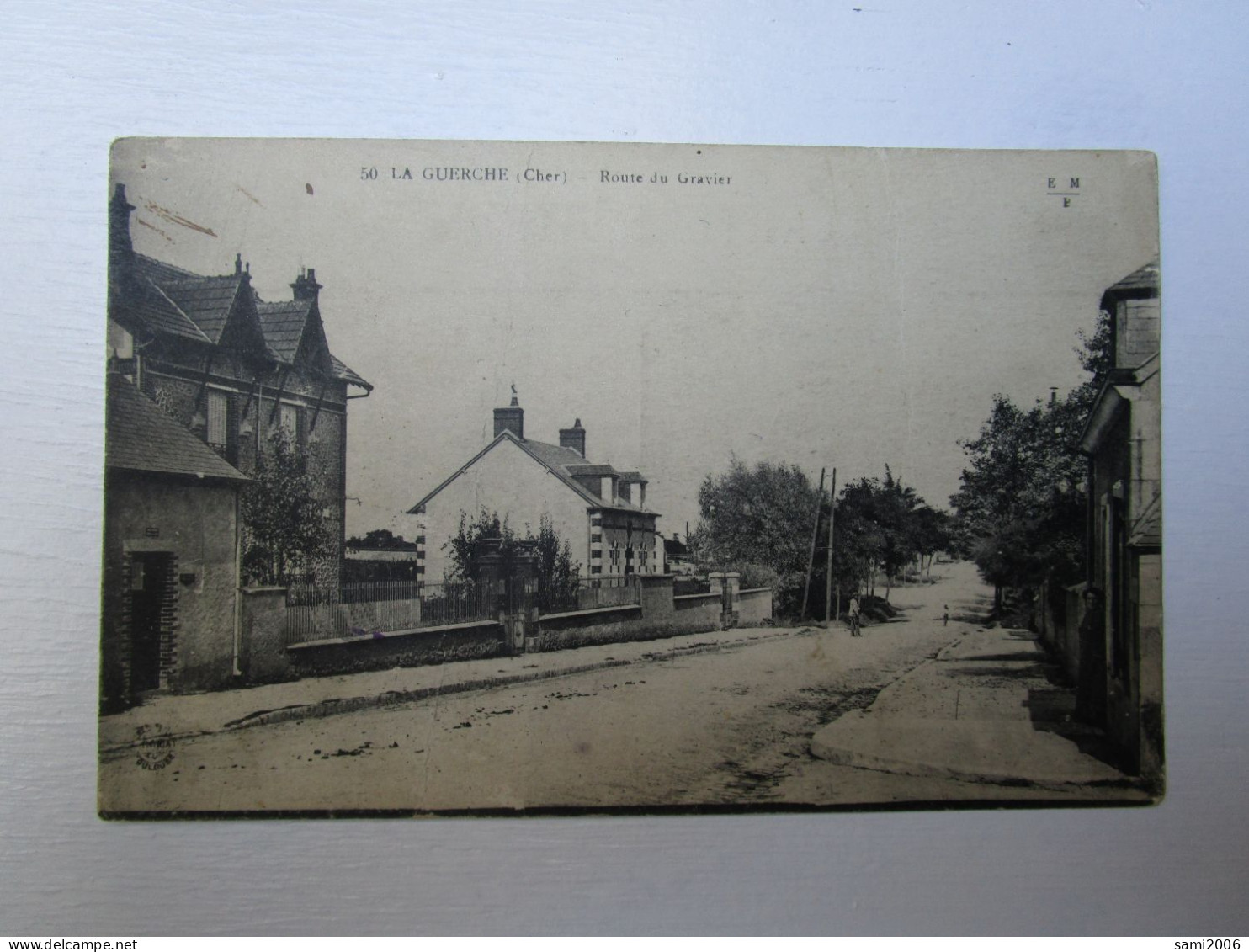 18 LA GUERCHE ROUTE DU GRAVIER - La Guerche Sur L'Aubois