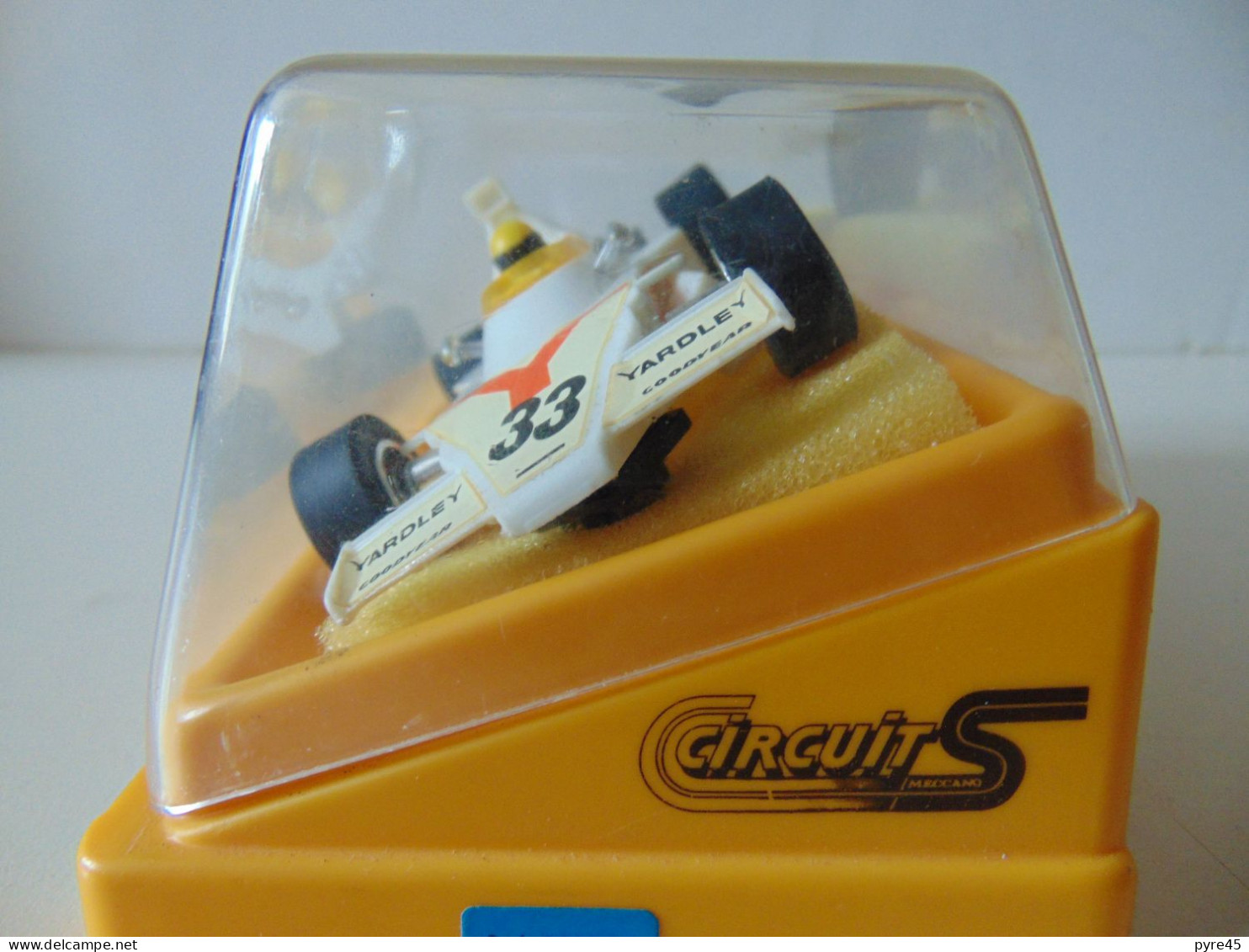 Voiture Pour Circuit " Mac Laren " Yardley, Dans Sa Boite Circuit S - Toy Memorabilia