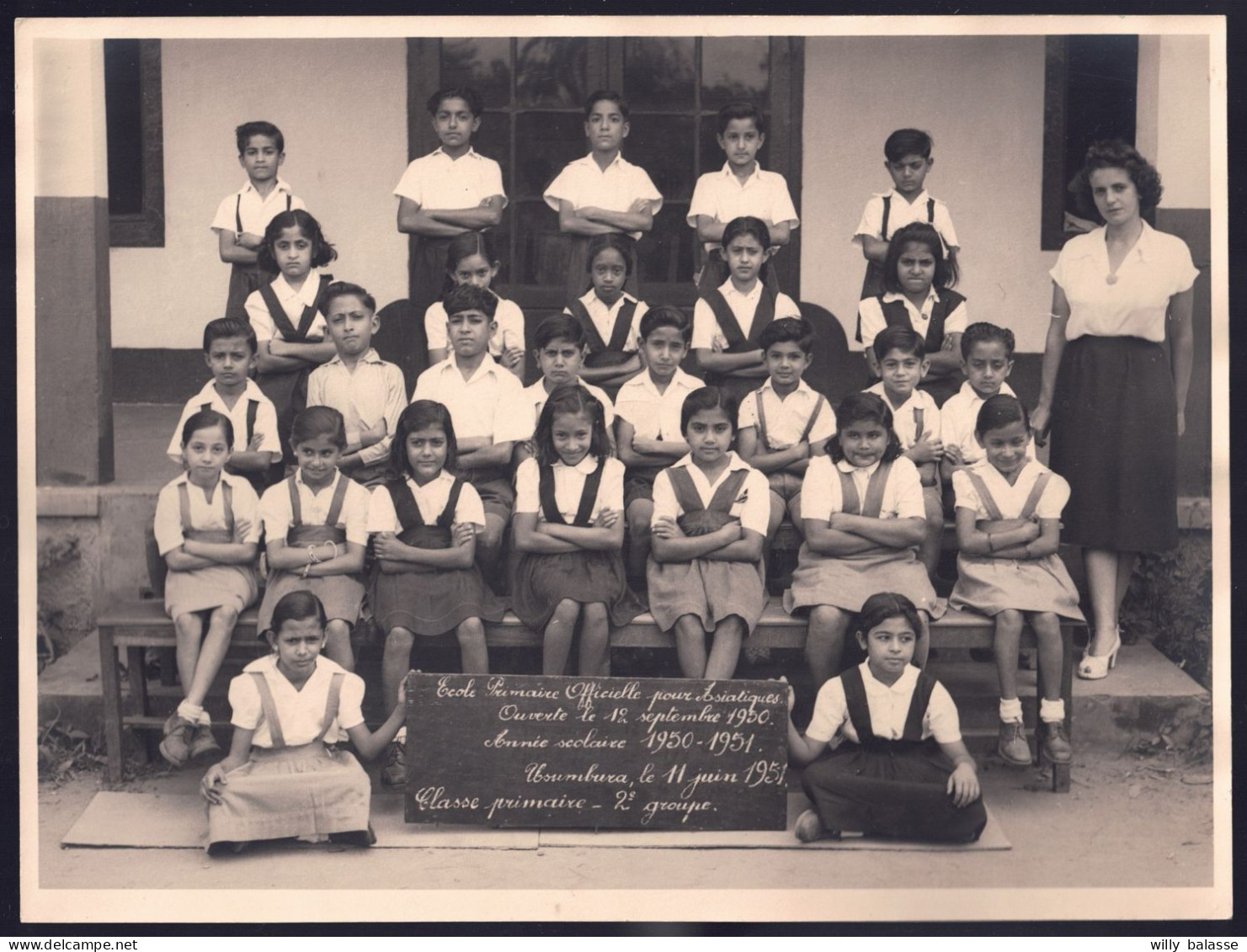 +++ Photo De Classe - Afrique - Congo - USUMBURA - Ecole Primaire - 1950 - 1951 - Ecole Pour Asiatiques 1/3 // - Afrique