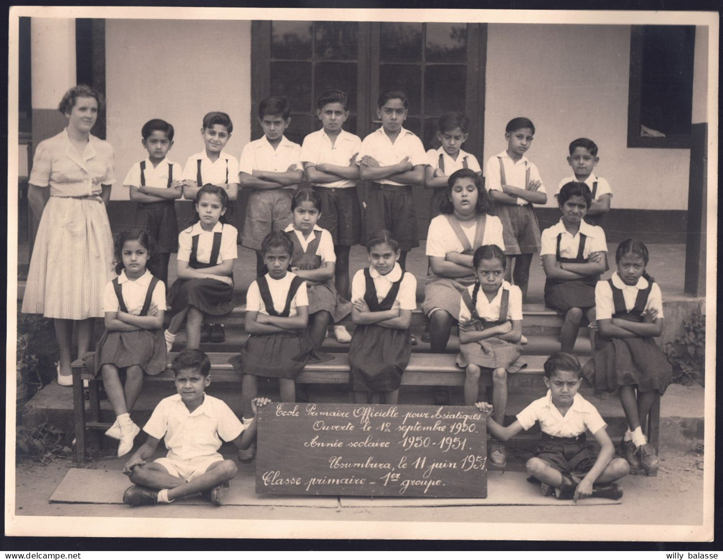 +++ Photo De Classe - Afrique - Congo - USUMBURA - Ecole Primaire - 1950 - 1951 - Ecole Pour Asiatiques 3/3  // - Afrique