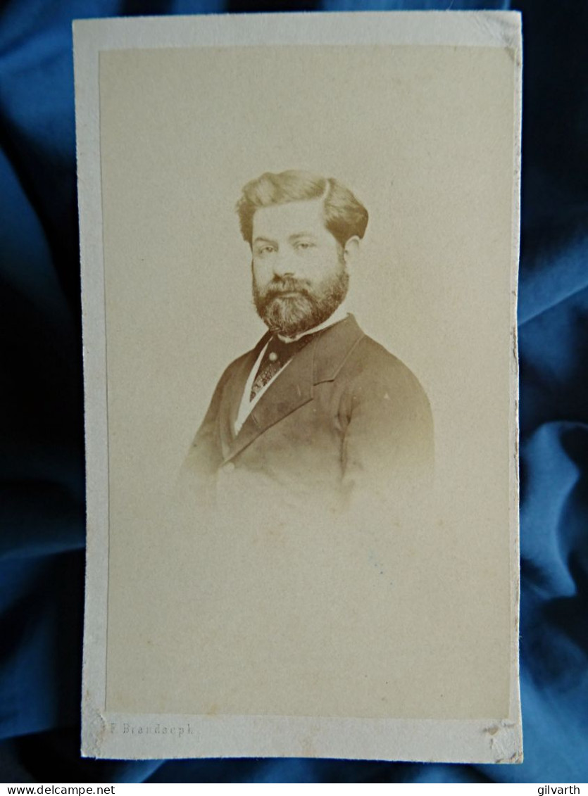 Photo Cdv F. Brandseph, Stuttgart  - Le Comte Xavier Lacombe De La Tour, Attaché Maison De L'empereur, Ca 1865-70 L679 - Antiche (ante 1900)