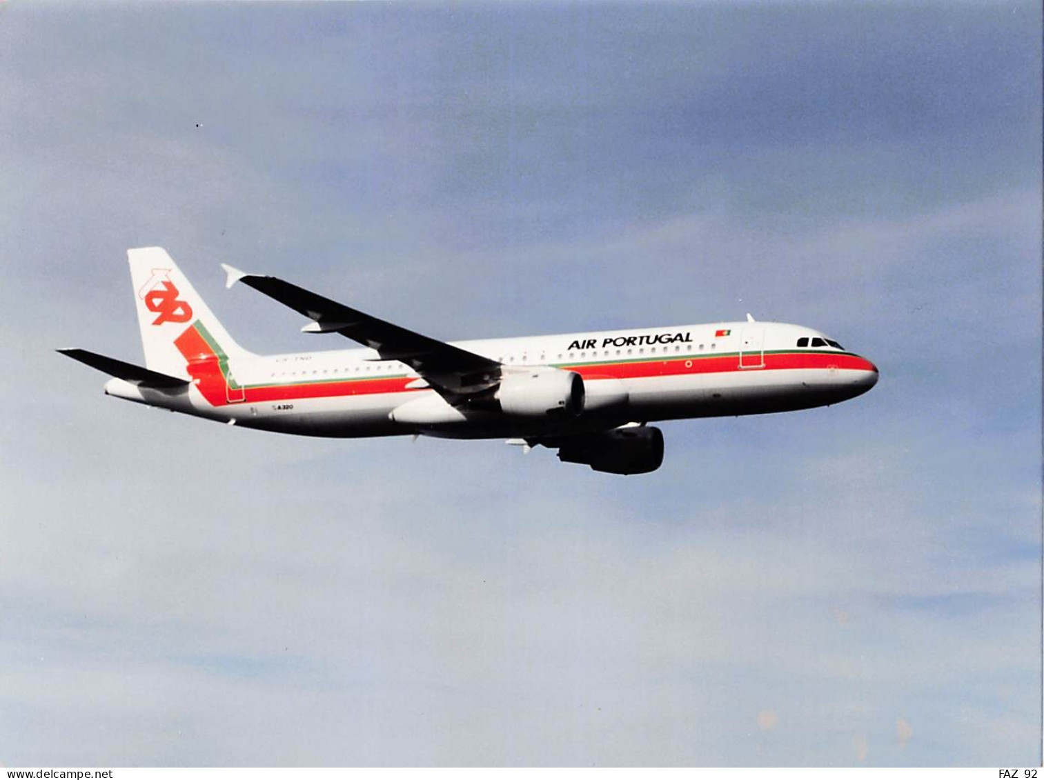 Airbus A320 In TAP-Air Portugal Colours - +/- 180 X 130 Mm. - Photo Presse Originale - Aviation