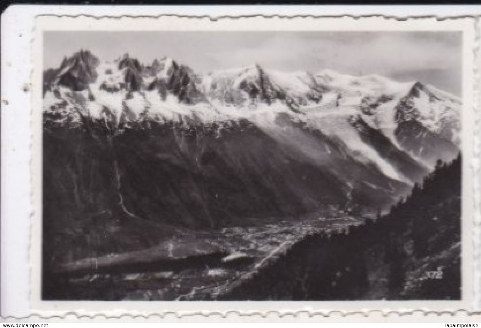 2 Photos Savoie Chamonix Mont Blanc Et Les Aiguilles Téléphérique Du Plan Praz Et Mont Blanc  Réf 29801 - Persone Anonimi