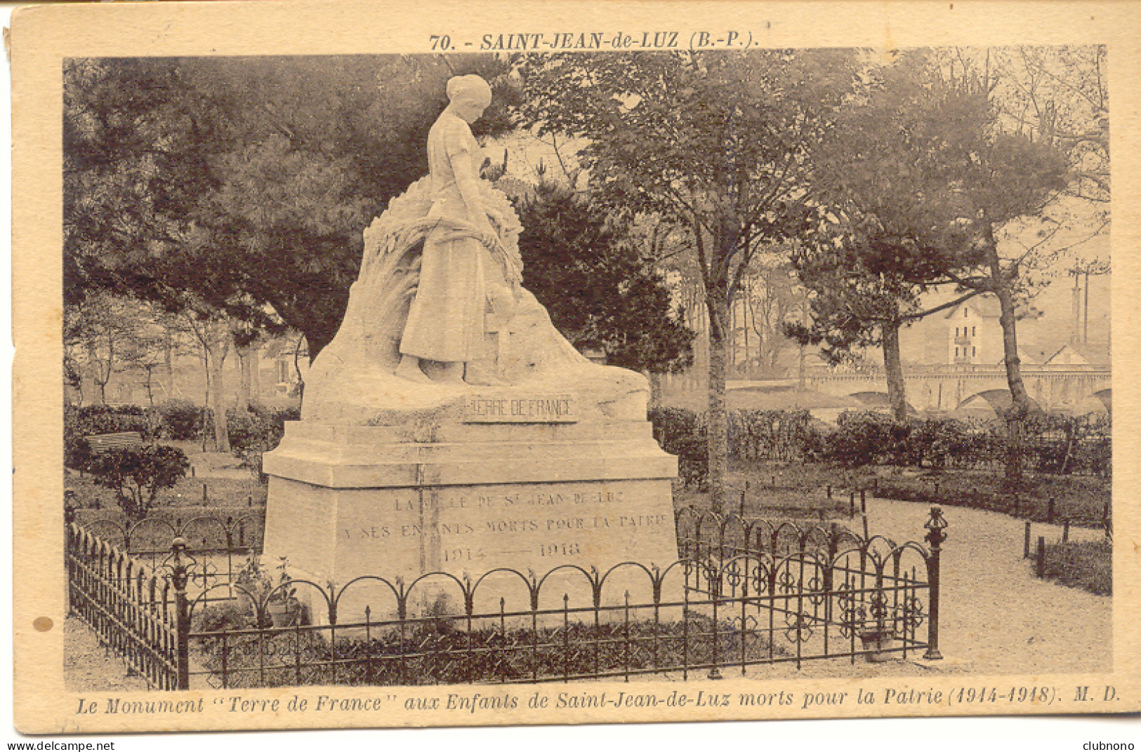 CPA - SAINT-JEAN-DE-LUZ - MONUMENT AUX MORTS "TERRE DE FRANCE - Saint Jean De Luz