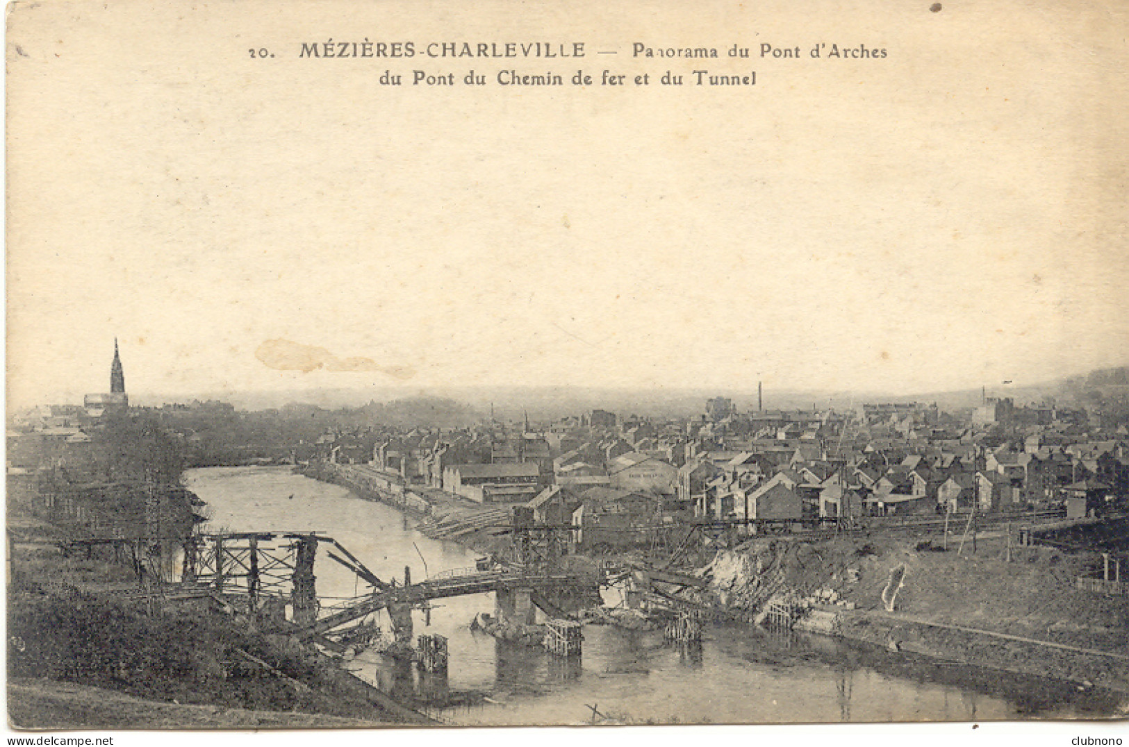 CPA - MEZIERES-CHARLEVILLE - PANORAMA DU PONT D'ARCHES - Charleville