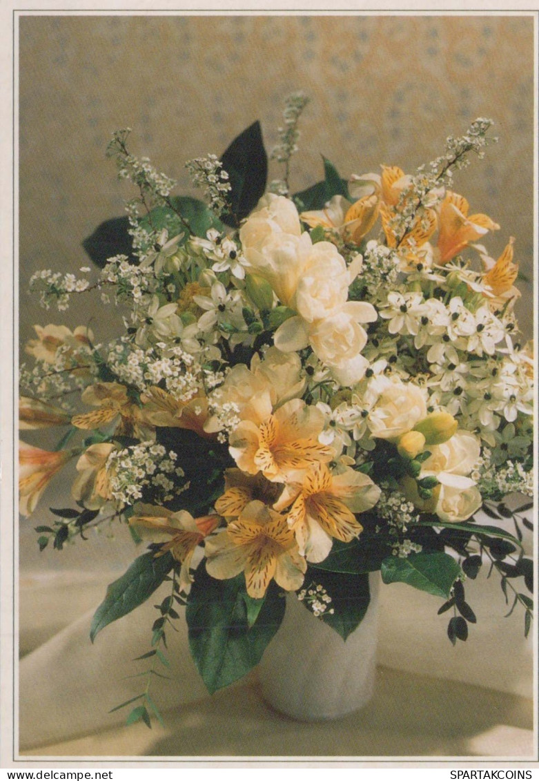 FLEURS Vintage Carte Postale CPSM #PBZ551.FR - Flowers