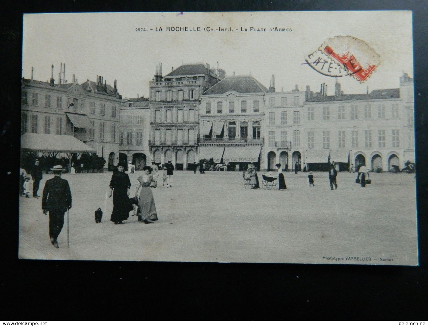 LA ROCHELLE                                 LA PLACE D'ARMES - La Rochelle