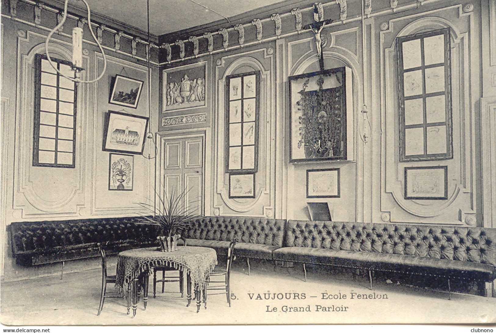 CPA - VAUJOURS - ECOLE FENELON - LE GRAND PARLOIR (1916)  T.B.E - Autres & Non Classés