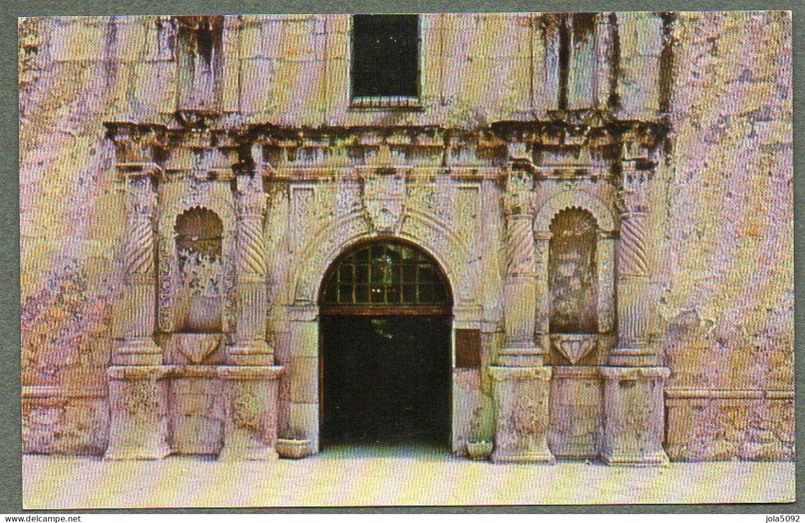 USA - SAN ANTONIO - The Alamo Doorway - San Antonio