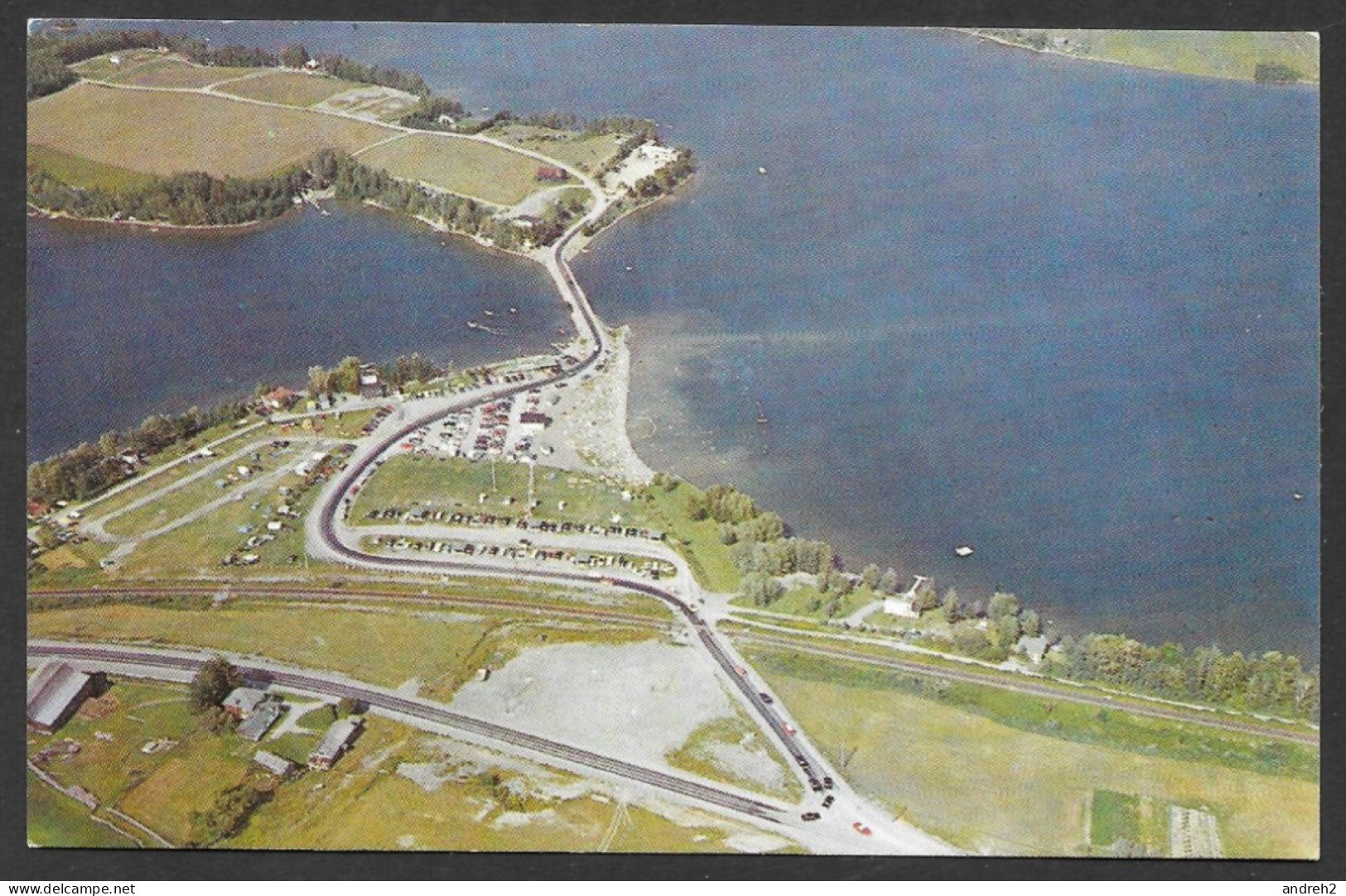 Baker Lake Recreation Area  Nouveau Brunswick - Camping, Trailer Park, Restaurant, Boating  Photo Roland Picard - Otros & Sin Clasificación