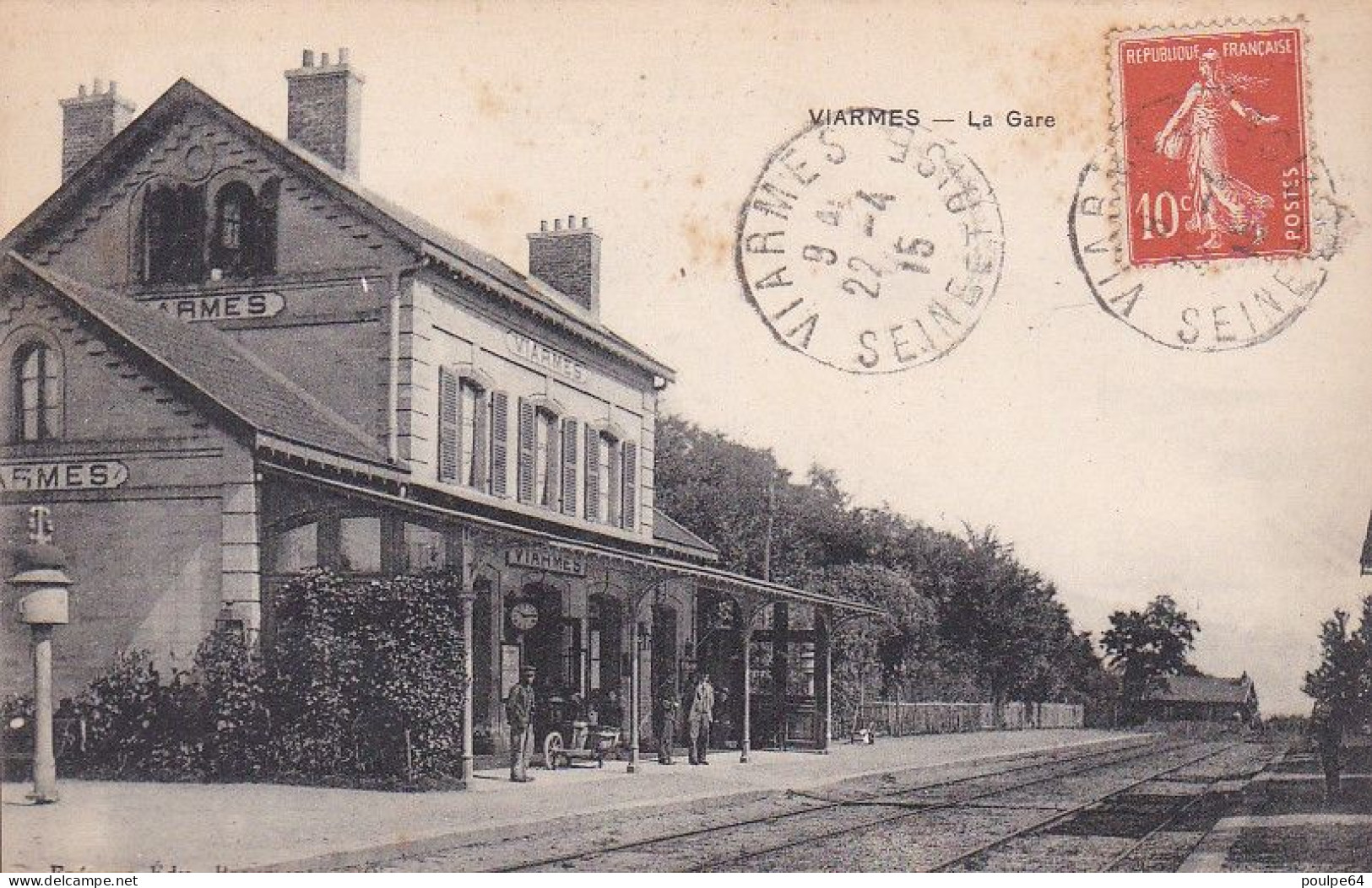 La Gare : Vue Intérieure - Viarmes