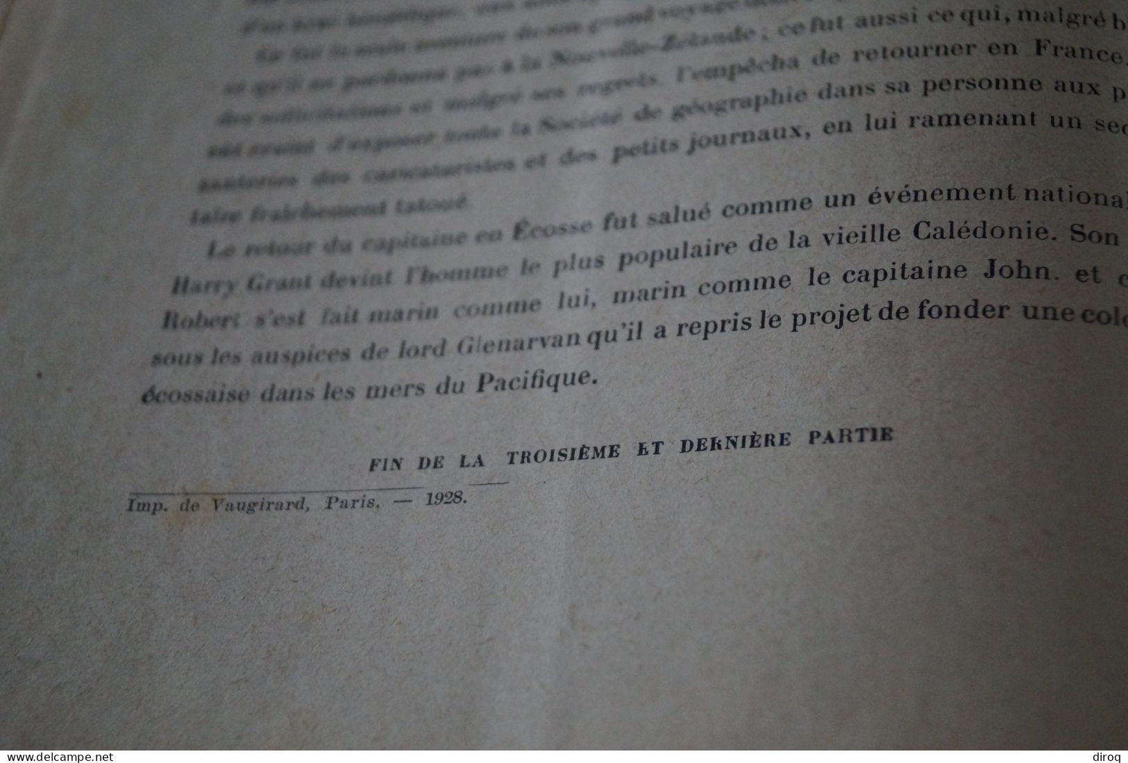 superbe ouvrage de Jules Verne,les enfants du capitaine Grant,collection Hetzel,620 pages,28 Cm./18,5 Cm.