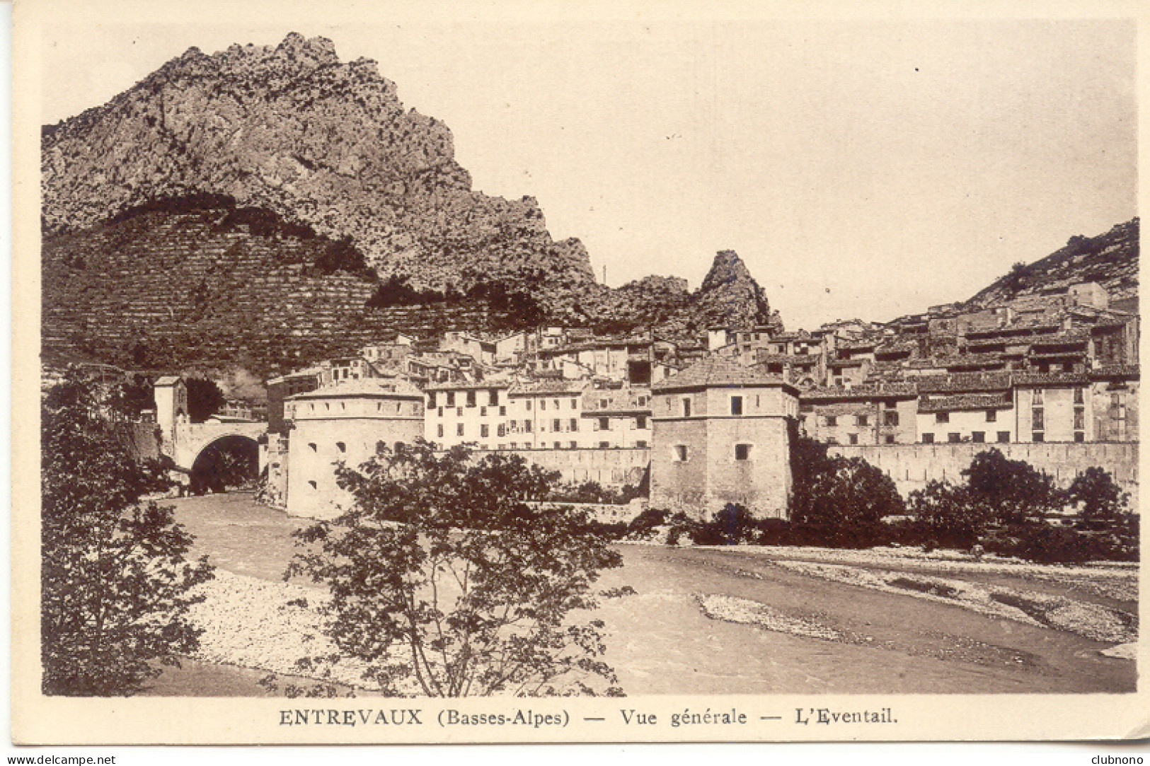 CPA - ENTREVAUX - VUE GENERALE - L'EVENTAIL - Otros & Sin Clasificación