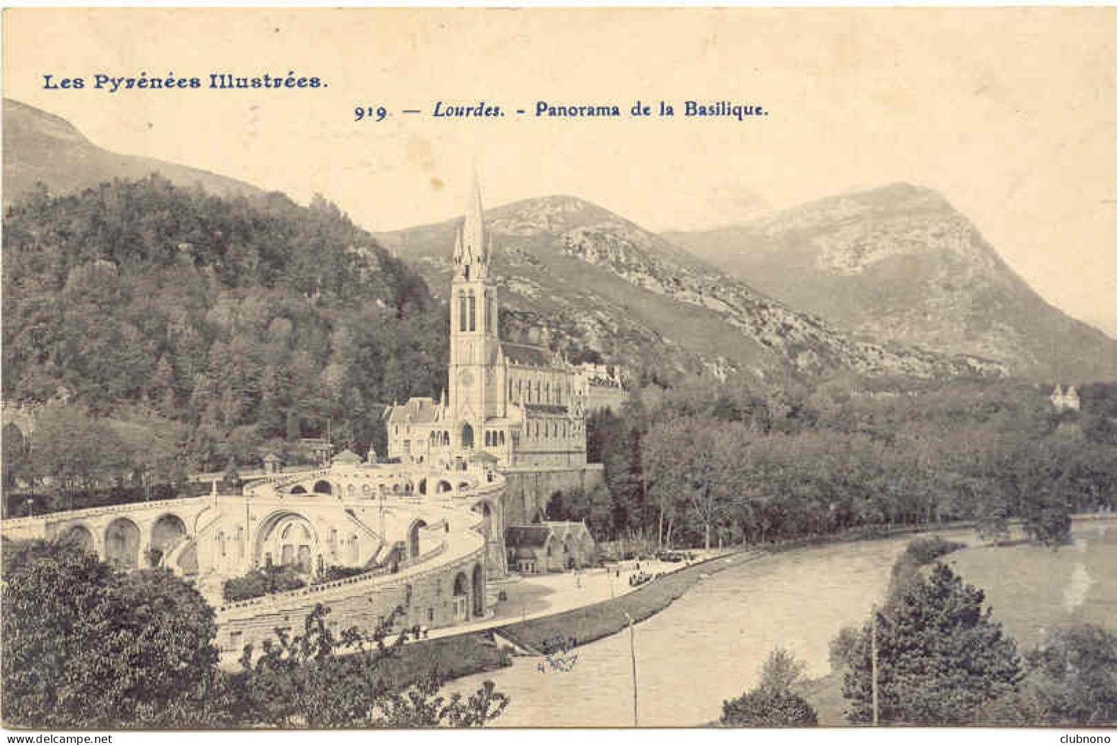 CPA - LOURDES - PANORAMA DE LA BASILIQUE - Lourdes