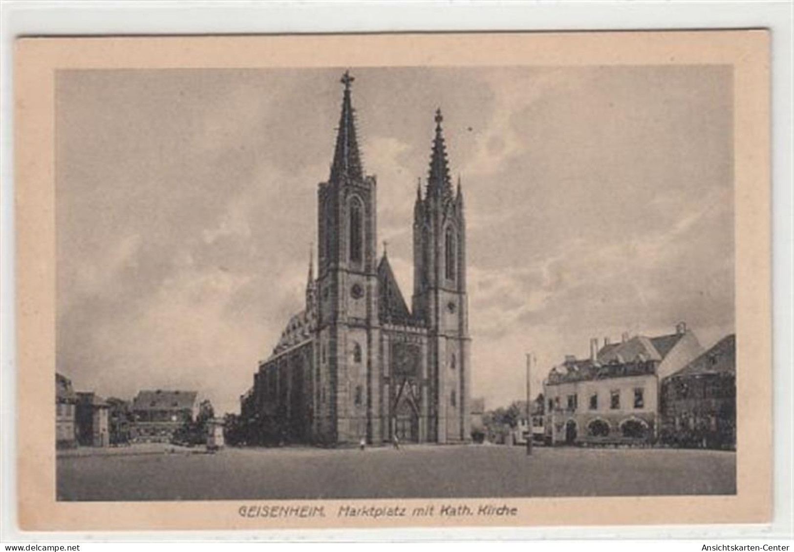 39093505 - Geisenheim Am Rhein. Marktplatz Mit Katholischer Kirche Ungelaufen  Gute Erhaltung. - Autres & Non Classés